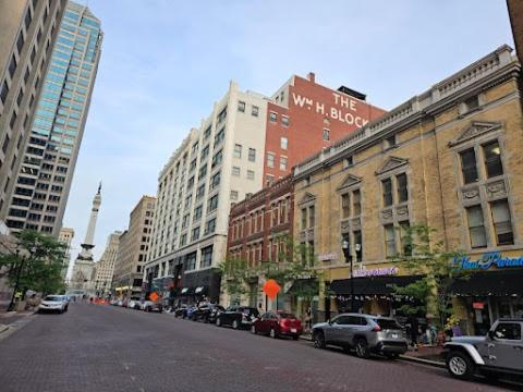 Free Parking! Downtown Lucas Oil- Conv Center Skywalk #3 Leilighet Indianapolis Eksteriør bilde